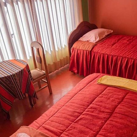 Olas Del Titicaca Backpackers Hostel Copacabana  Bagian luar foto